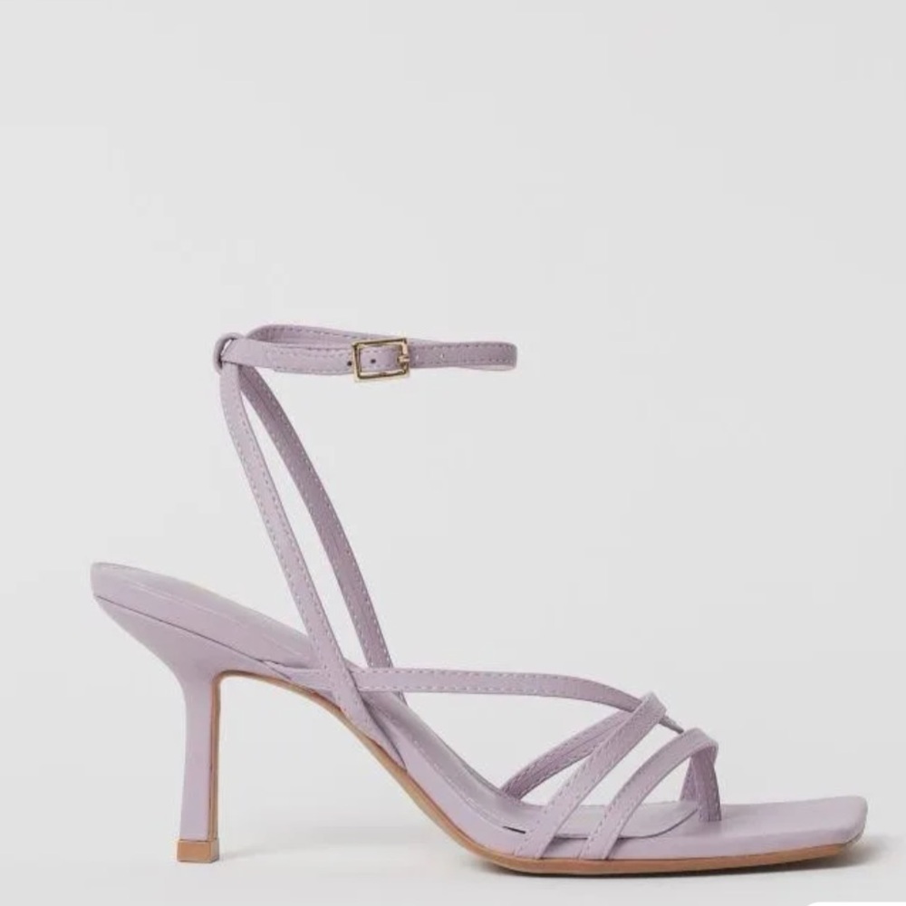 Lilac / purple square toe kitten heels